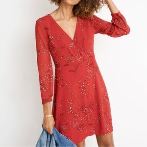 Madewell Hazelwood Wrap-Front Mini Dress in Windswept Floral Red 10
